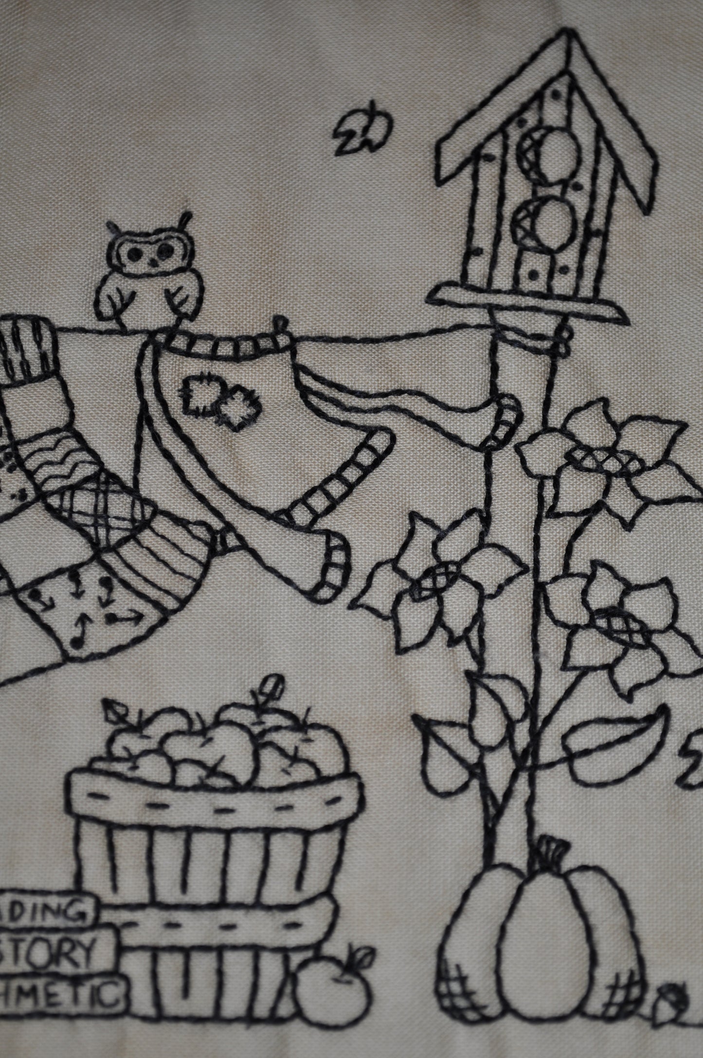 Pattern #047 - Autumn in Grandma's Back Yard