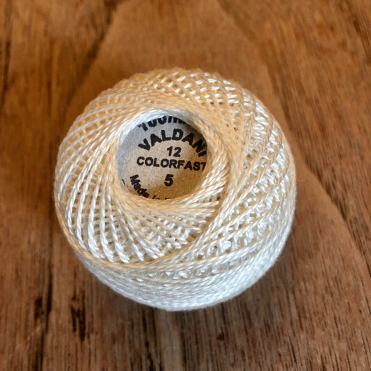 Valdani Perle Cotton Size 12 - 5 Light Ecru