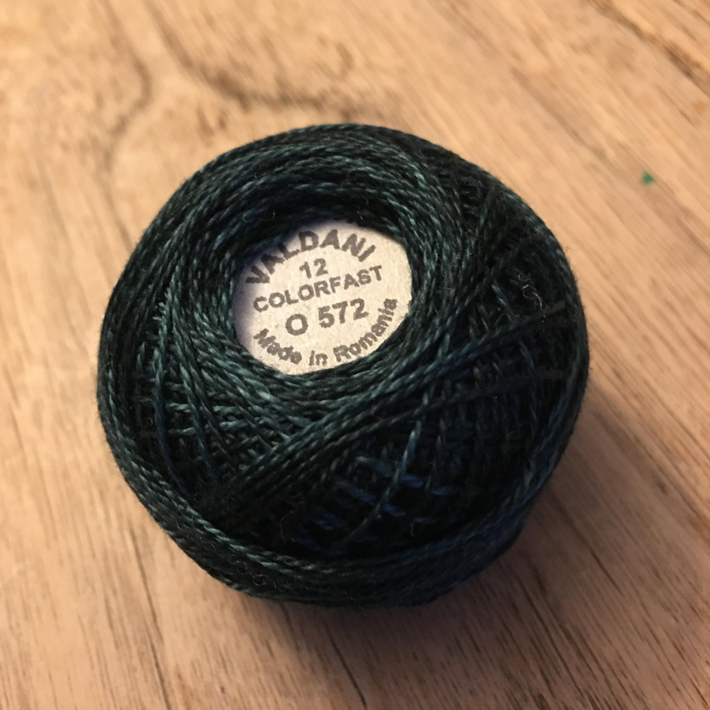 Valdani Perle Cotton Size 12 - O572 Blue Blackbird