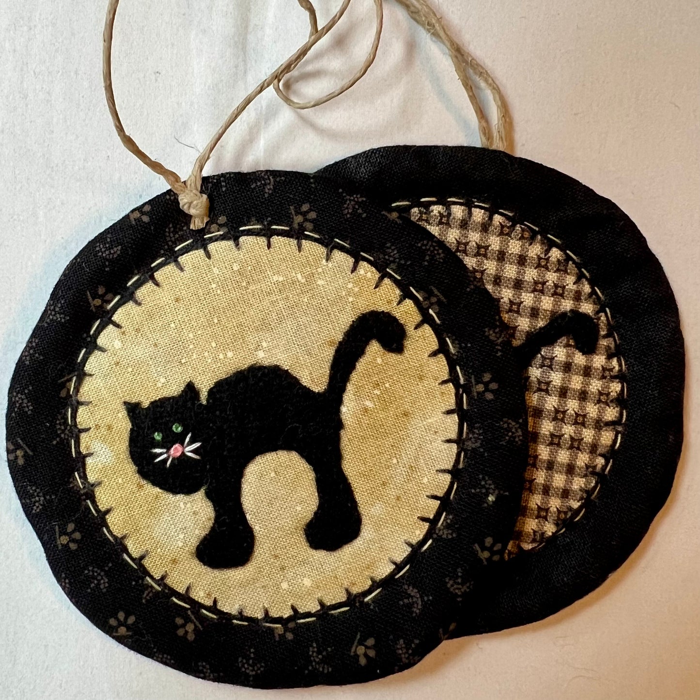 Round Halloween - Finished Ornaments