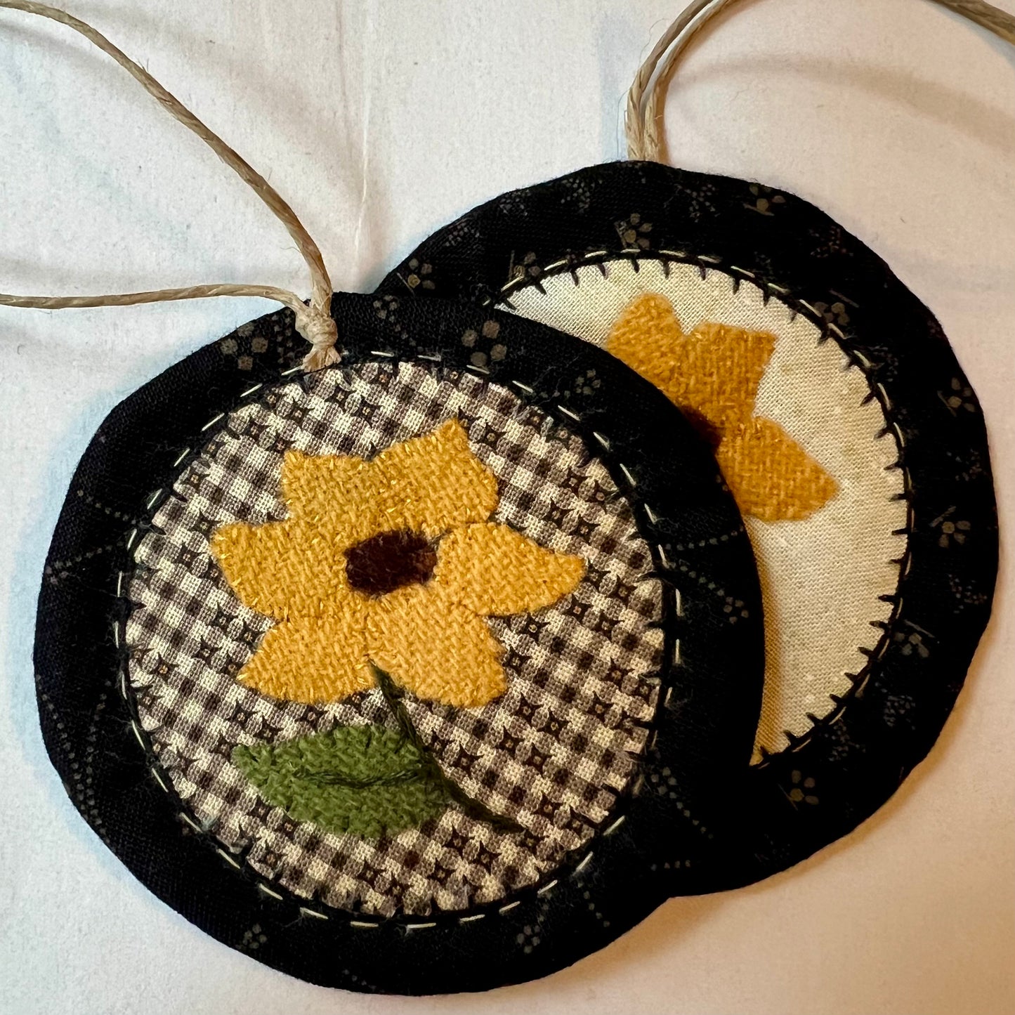 Round Halloween - Finished Ornaments