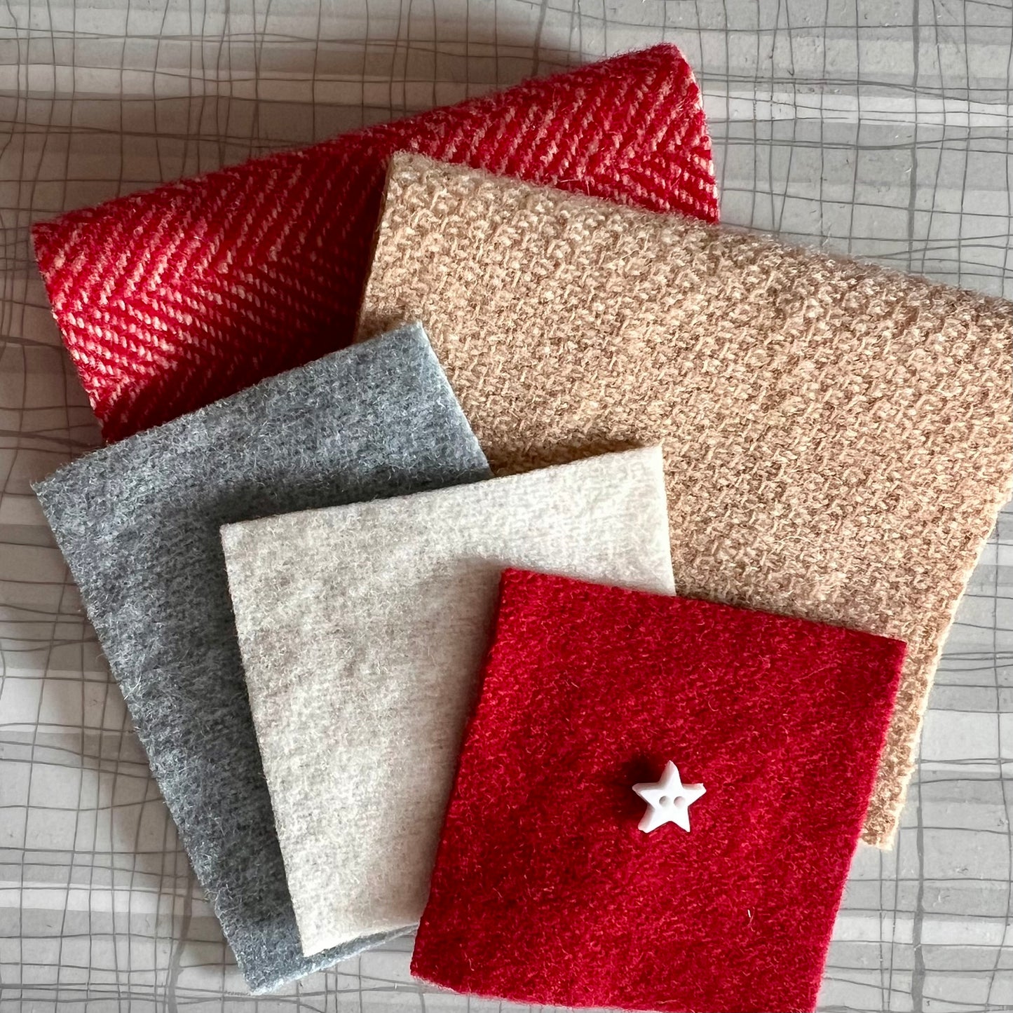 Kit #134 - Wooly USA Ornaments